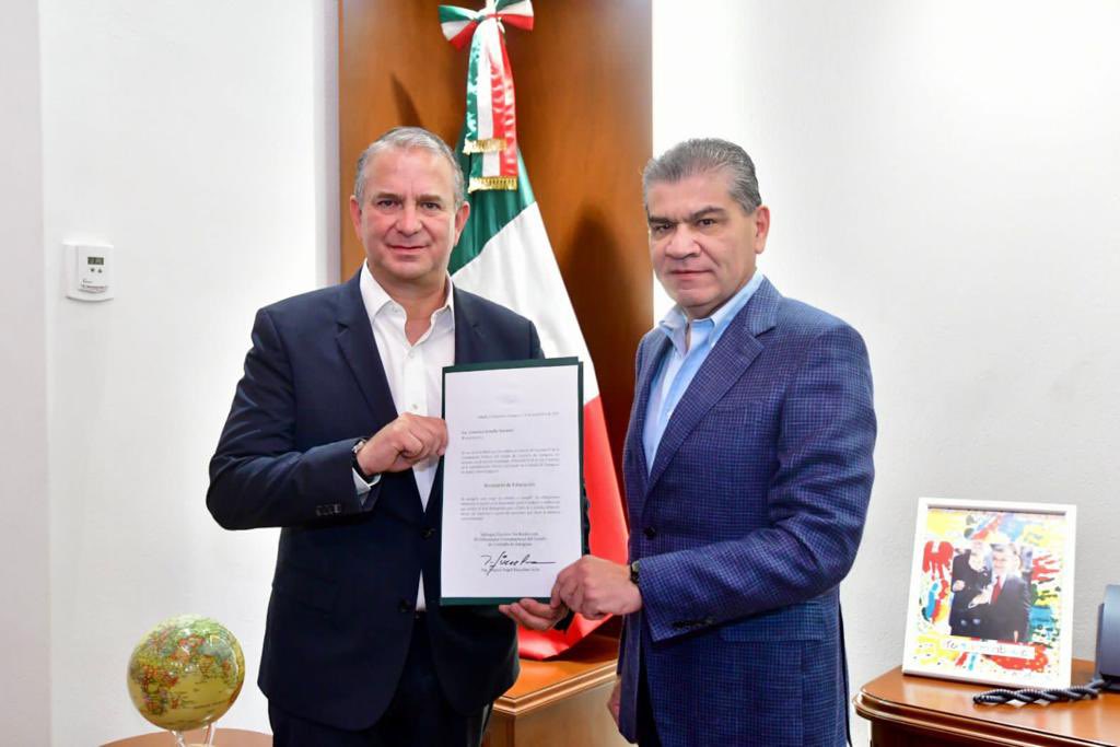 mrikelme's tweet photo. He designado a Francisco Saracho Navarro como nuevo Secretario de Educación de Coahuila, con quien seguiremos avanzando por la ruta de la reactivación escolar y calidad educativa. https://t.co/ZOZs3omwO0