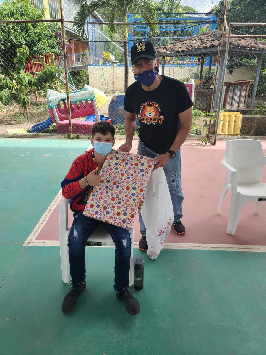 tv_mannyburgos's tweet photo. SHIBARMY: HELPING THE CHILDREN FROM ORPHANAGE CASA AYUDA, HONDURAS.
#SHIB #ShibaArmy #shiba #SHIB #SHIBARMY https://t.co/h7vqKGqTvS