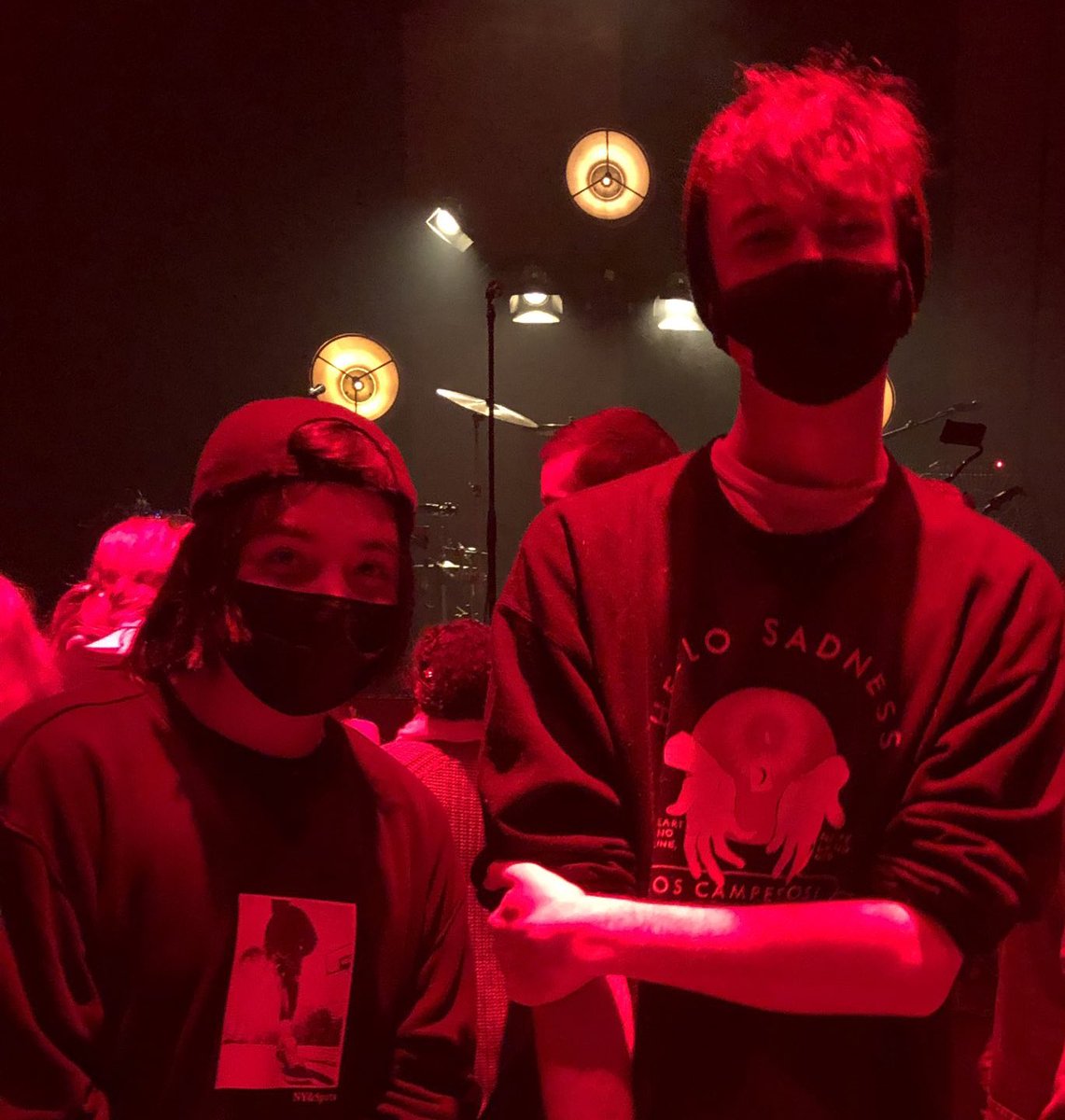 thelorebitch's tweet photo. THE HEIGHT DIFFERENCE BETWEEN QUACKITY AND WILBUR https://t.co/WdUaxdyJWB