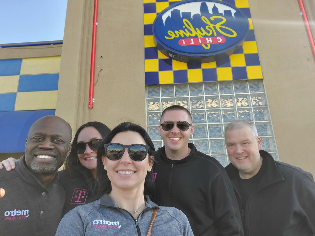 moturnercincy's tweet photo. @WinstonAwadzi it's skyline time! @cprowsemetro @mikey_j_513 @RachelPalcic https://t.co/PsdK29yCID