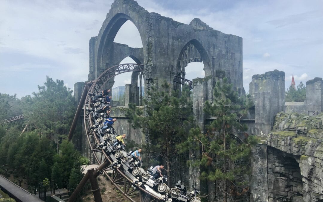 Coaster365's tweet photo. #12 - Hagrid’s MCMA - Islands of Adventure
Num-ber 12, YEP. Even if you hate roller coasters, if you don’t have a massive smile on your face after riding this, do you have a soul? The magic in the name is real people. Just pure overall fun.
#25DaysOfRollers #25DaysOfCoasters https://t.co/qFEBfDUAKs
