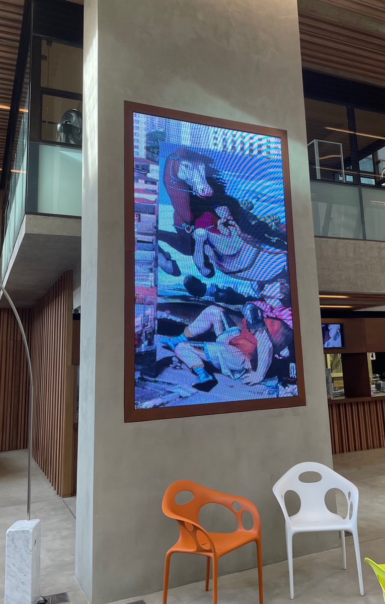 ItalyinSaoPaulo's tweet photo. Hoje @ItalyinSaoPaulo, com a presença da secretária  @martasuplicy_ , apresentou à cidade de SP o mural de Andrea Ravo.
A rua vira museu e acolhe a ‘Conversão de São Paulo’ do pintor renascentista Moretto da Brescia.
Uma parceria com a @Prefeitura_SP para democratizar a cultura! https://t.co/4ADKTlJSCS