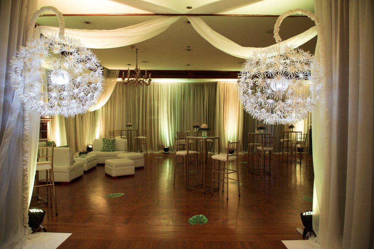 JWMarriottQuito's tweet photo. En JW MARRIOTT QUITO hacemos tus eventos soñados en una realidad. 

Más información: 099 970 6241

#jwmarriottquito #eventosquito #labiblioteca https://t.co/GunI4QFPKm