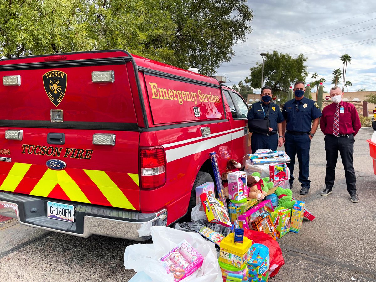 TucsonFireDept's tweet photo. GIVING > RECEIVING 🎁 #TucsonFire teamed up with @tucsonfirefighters to donate toys to the TMC Foundation, who will distribute them to children spending their holidays at the hospital 🧸 Happy Holidays #Tucson! #TFD #giftgiving #tmcfoundation #firefighter https://t.co/7uD7Is8HLV