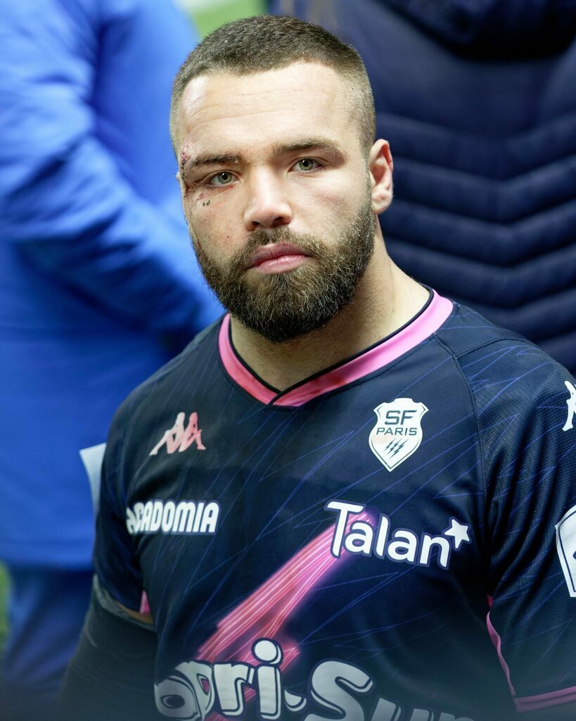 FredGipon's tweet photo. On continue encore un peu avec SFP La Rochelle
Épuisements et soulagements en fin de rencontre

#sfparis #sfplar #rugby #top14 https://t.co/pOxhrfgKPX https://t.co/XDhrC63faM