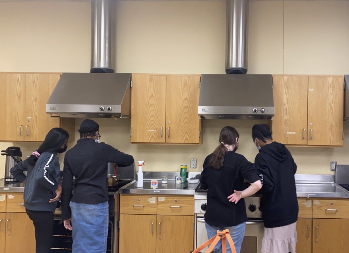 Ms. Reagan tweet media