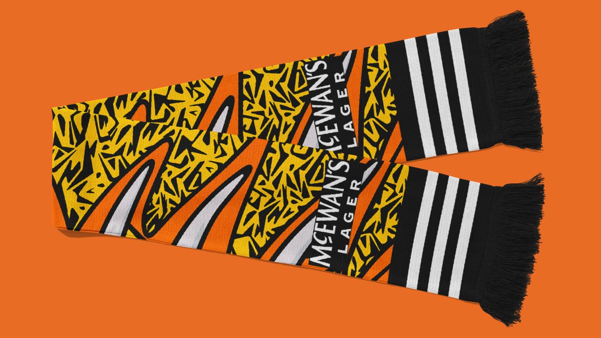 TrueBlueBadges's tweet photo. New scarves &amp; bar runners + Giveaway 🎁

Our Retro 94/96 Blue and Orange ‘Goalie’ kit inspired scarves and bar runners will be available to purchase tomorrow @ 6pm

To enter our giveaway to secure any 1 of the 4 for free, simply:

1) Like &amp; Retweet 🔁

2) Follow @TrueBlueBadges https://t.co/rEtpzVOlxp