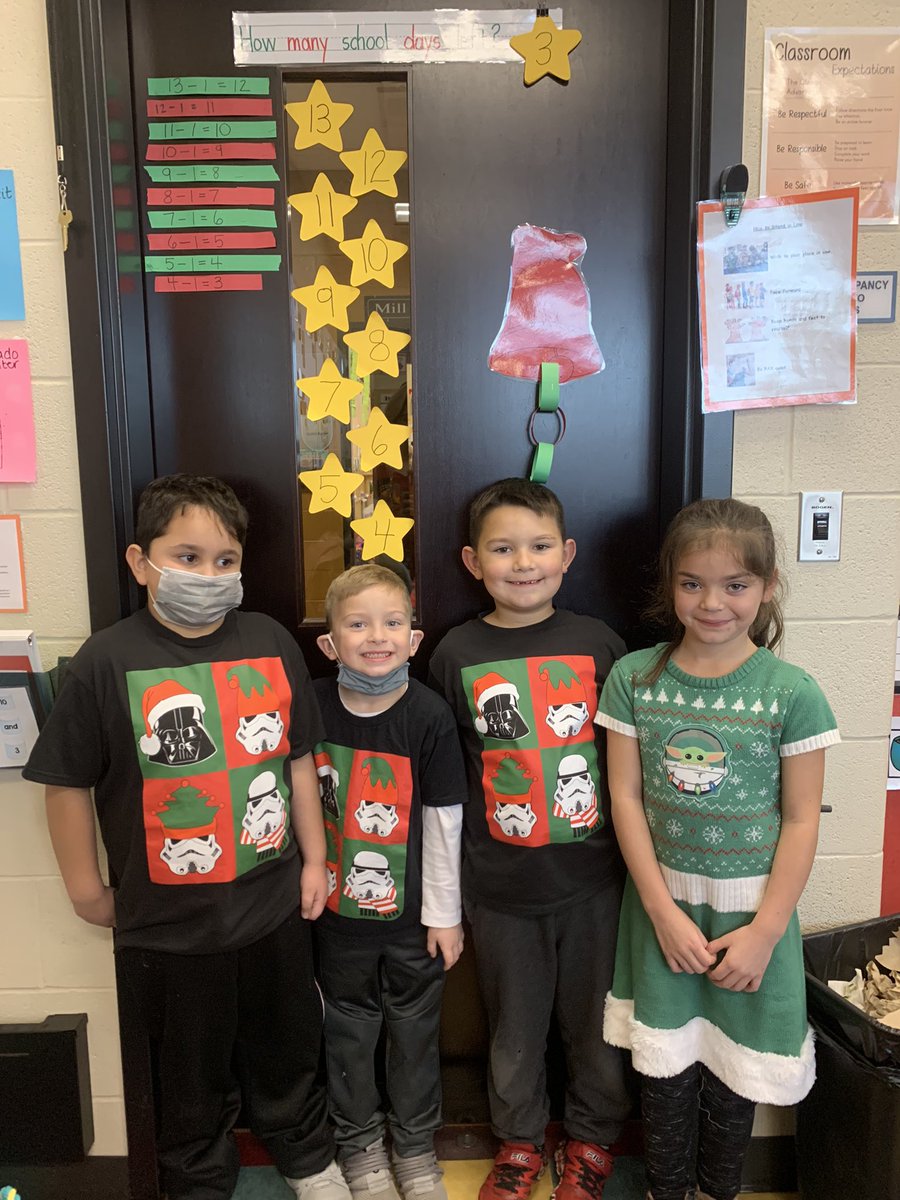 FirstOtsego's tweet photo. This is the way! These firsties are counting down to winter break in their Holiday Star Wars wear! #Meadows1st #OtsegoKnights https://t.co/Tte5MvYz66