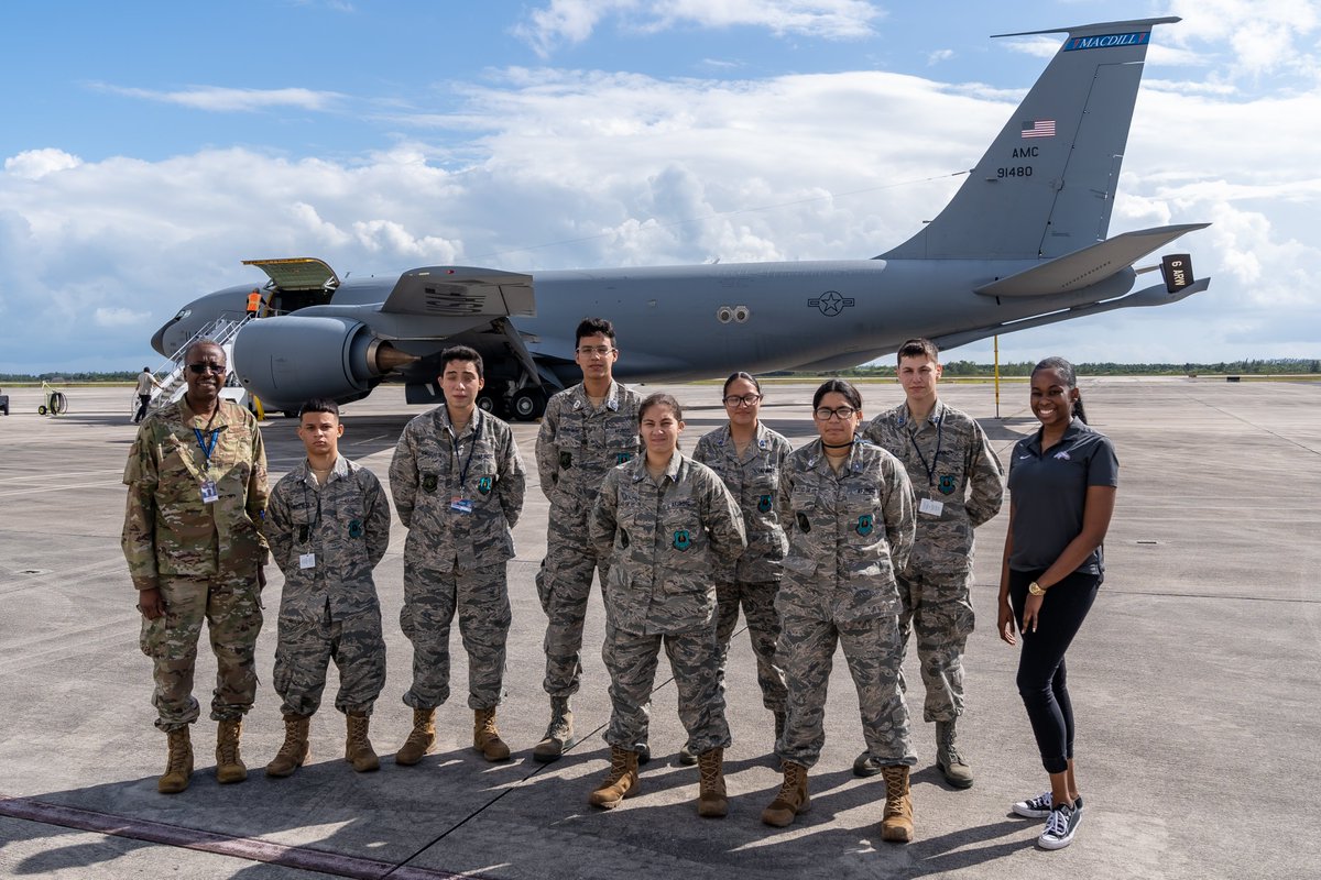 Homestead_ARB's tweet photo. Students from @HomesteadSHS Air Force JROTC got a ride of a lifetime on a KC-135 Stratotanker aircraft and watched as F-15 conducted air refueling.

The KC-135 came from the 91st Air Refueling Squadron stationed at @MacDill_AFB

#HARB #HARBReady #ReserveReady https://t.co/5sAJqki2G9