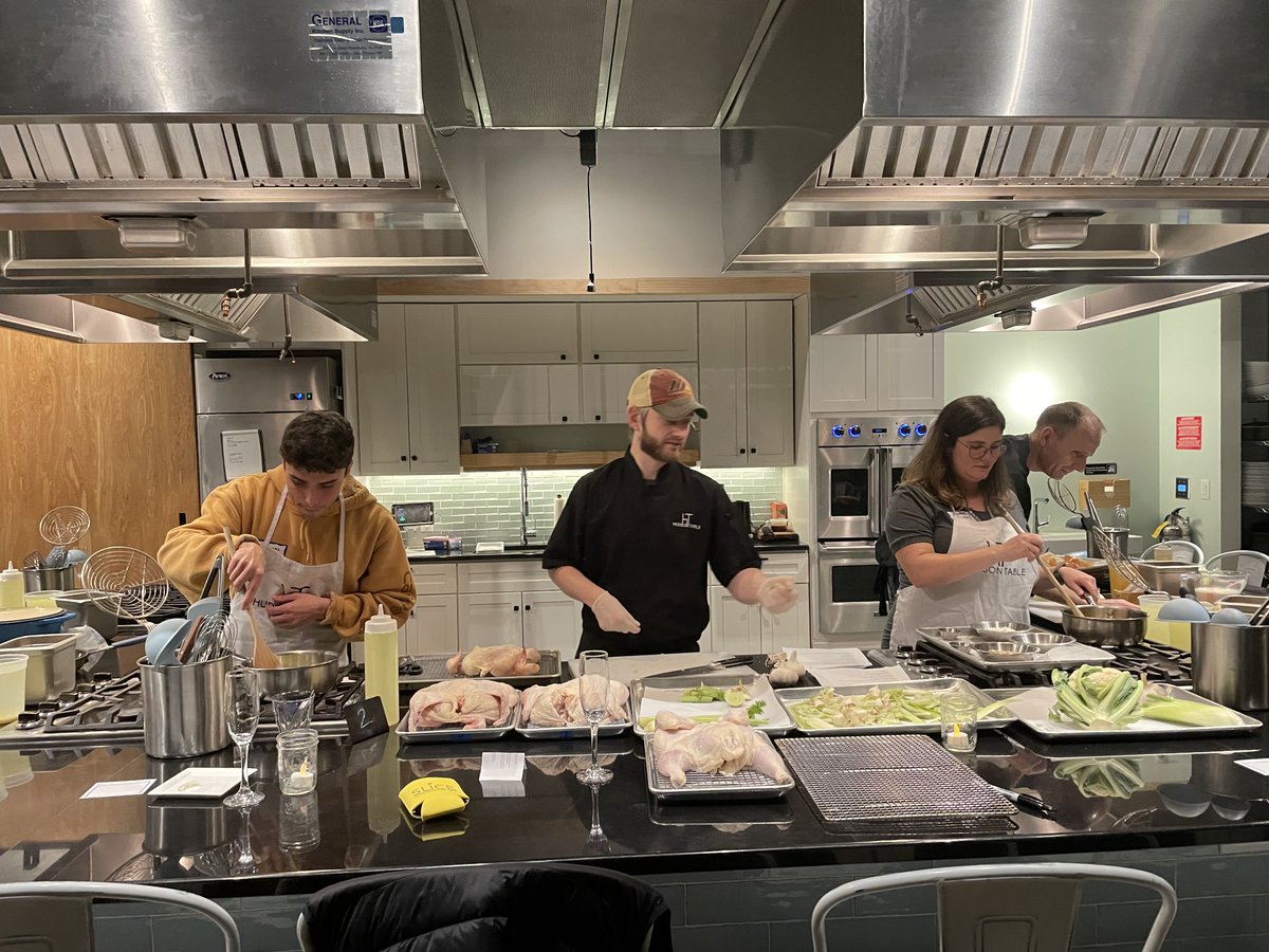 SliceComm's tweet photo. The #slicesquad sleighed this year’s holiday party! From cooking our own dinner at @hudsontable to ending the night with a murder mystery, our team had a fun-filled night 😁 🎁 https://t.co/CwZnTH0hde