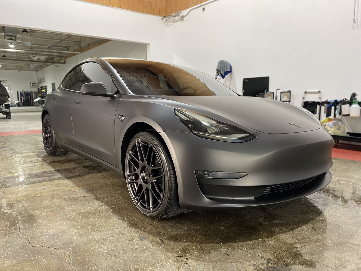 Eziewraps's tweet photo. Matte black wrap, #bdwheels fully tinted for our biy @DiamondBFilms https://t.co/t2ocyZJYB9