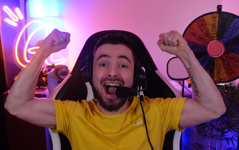 Live surprise ! 🥳

Direction FRATERNITY !

Un négociateur, t'a peuuuur ! 😎

twitch.tv/gl_greglap

<a href="/FRaternityGTA/">FRaternity</a>