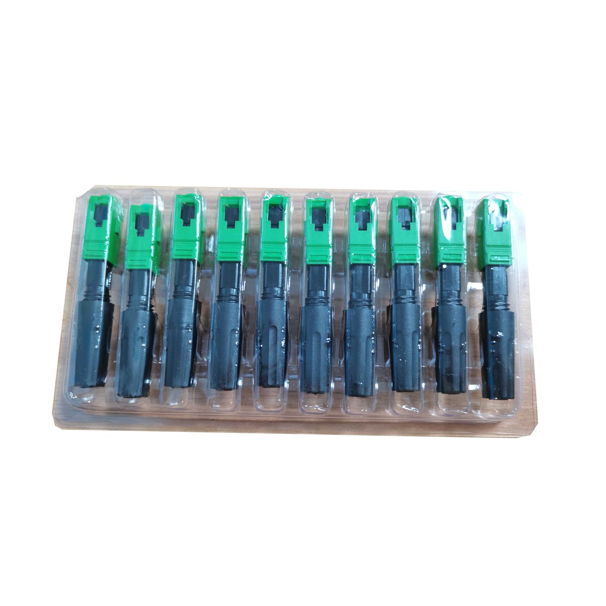 Yingdapc's tweet image. 50MM Fiber embedded fast SC connector apc pc for drop cable 2*3mm 2mm or 3mm average 0.3dB made by YINGDA overthrows the traditional. #passiveopticalcomponents #sclcconnector