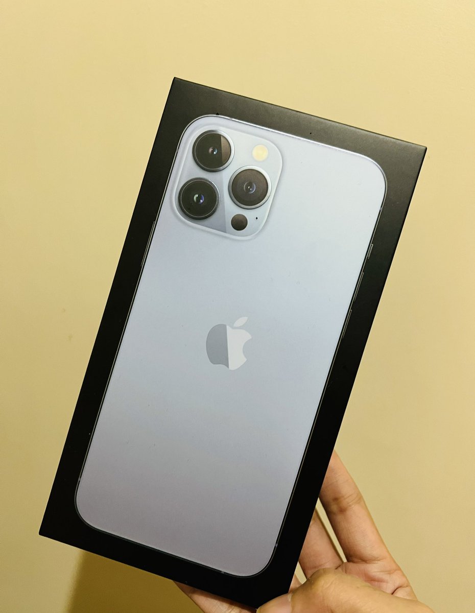 karlyboxylase's tweet photo. 👋🏻☺️ longest battery so far #iPhone13ProMax https://t.co/3w685Nq6O6