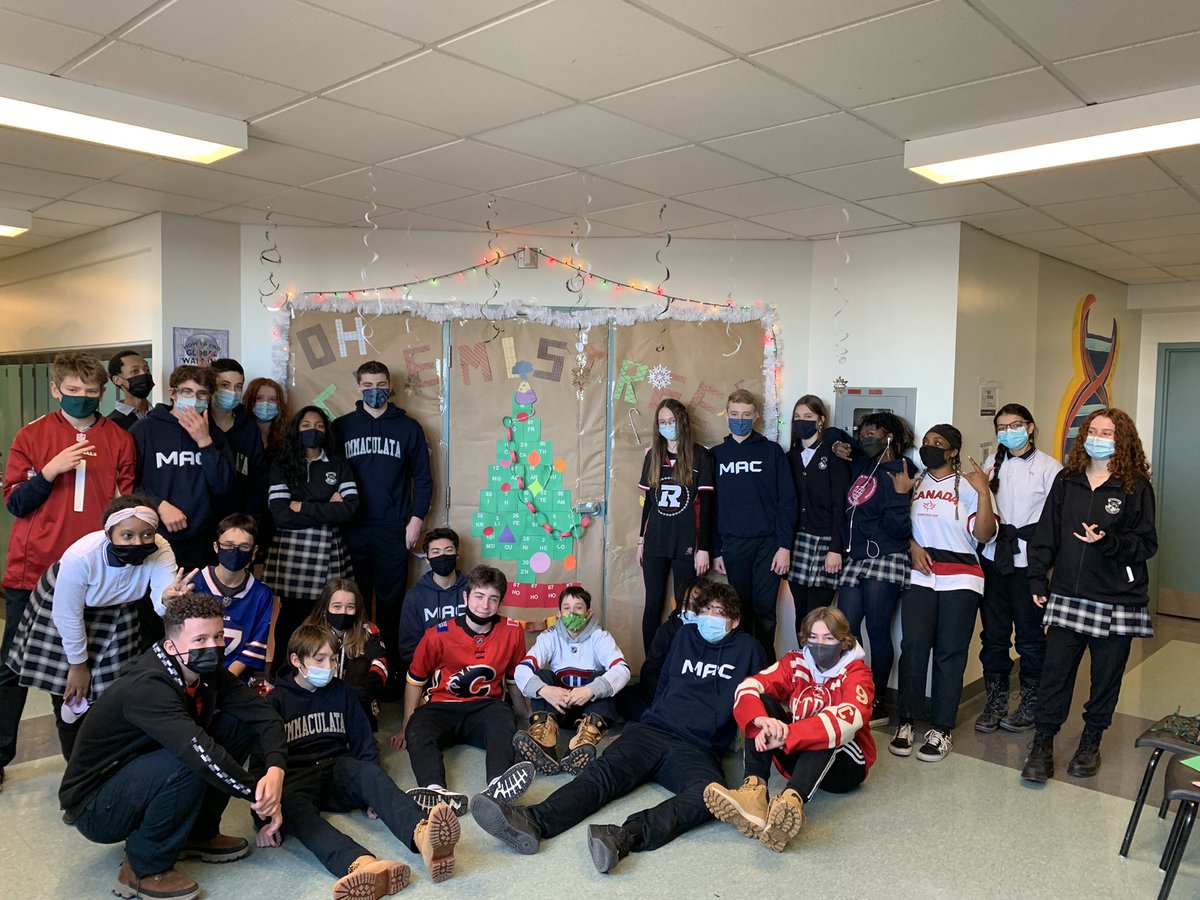 AmyConnolly9's tweet photo. Door decorating taken to next level by @Immaculata’s gr.9 STEAMers.  Check out our #CHEMISTREE #spiritweek #whymac https://t.co/ol7zxrGChu
