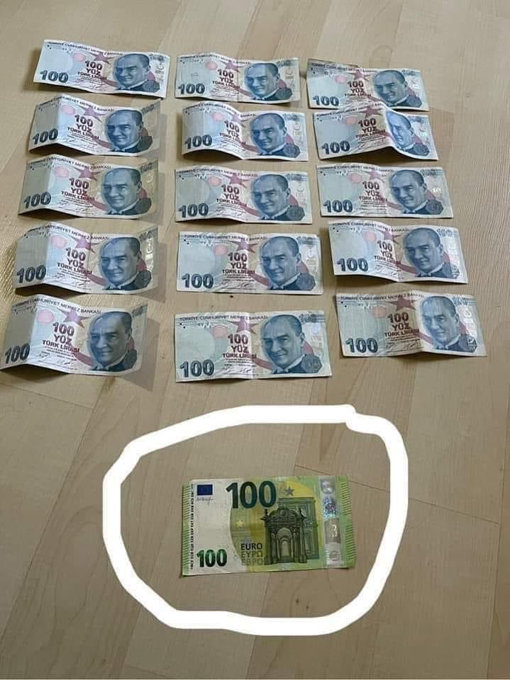MuratMmturk's tweet photo. Çalışarak mülk sahibi olan son nesil biz olduk sanırım..Bizden sonraki nesil ailesinden ve eşinden miras kalmadıysa çalışarak mülk sahibi olamaz hayati idame ettiriyorsa ne mutlu..Maaş 6 K olsa Ev 750/1 milyon civarında..Çık içinden çıkabilirsen https://t.co/XTcgZ6hFuK