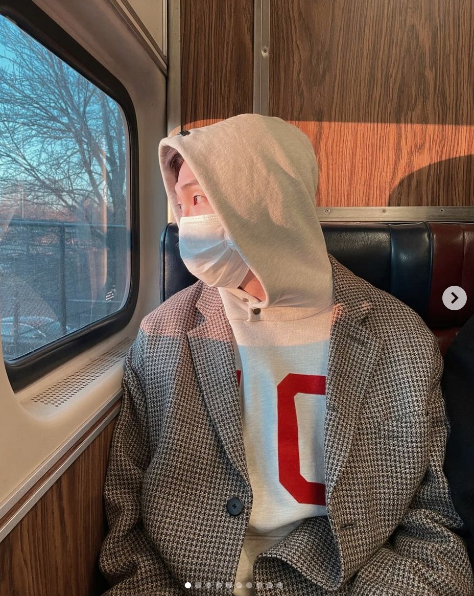 Pictures taken from Instagram @rkive, riding MetroNorth train to Beacon, NY
