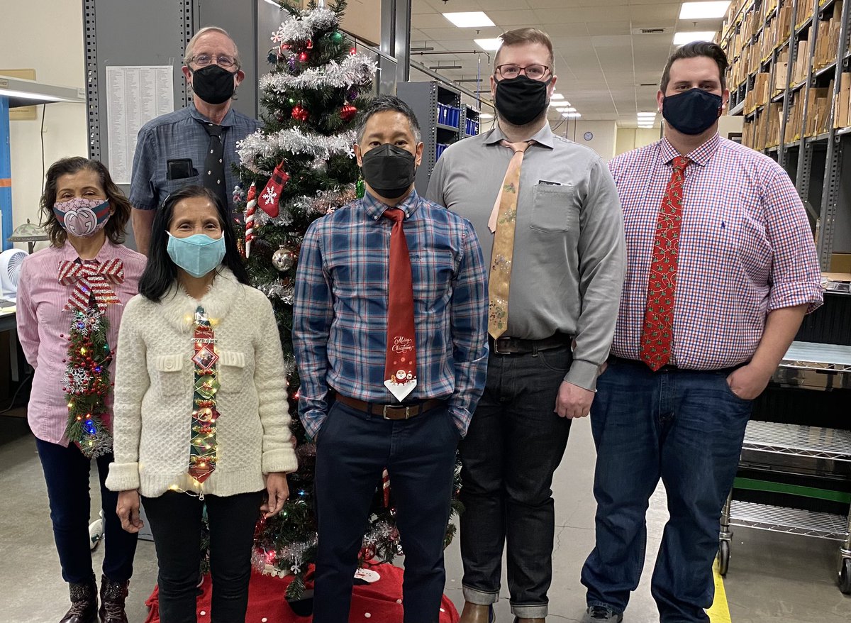 CharitieSeattle's tweet photo. Holiday Tie Tuesday 2021! https://t.co/w9R4EVvmZA