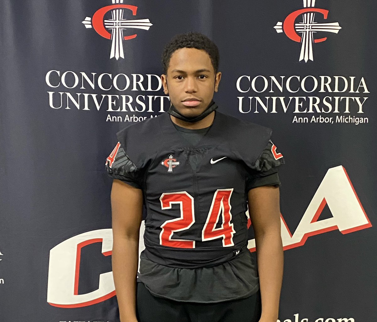 Had a great visit today as Concordia! Thanks for the invite <a href="/CoachMonte_/">LaMont Johnson</a> .
<a href="/CUAA_Football/">Concordia Football</a>  <a href="/Coach_Straz/">Coach Straz</a> <a href="/CoachSchu44/">Joshua Schumacher</a> <a href="/Coach_OGara/">Cooper O’Gara</a> <a href="/Coach_COHara/">Caleb O'Hara</a>