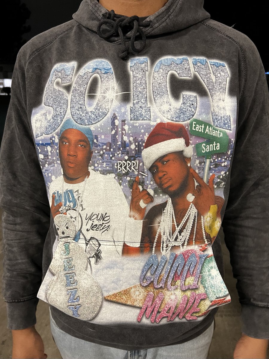 TYT_ATTYRE's tweet photo. ☃️❄️ vs 🎅🏾🍦
Are you #TeamJeezy or #TeamGucci? 🤔 https://t.co/aksZZcIfpK