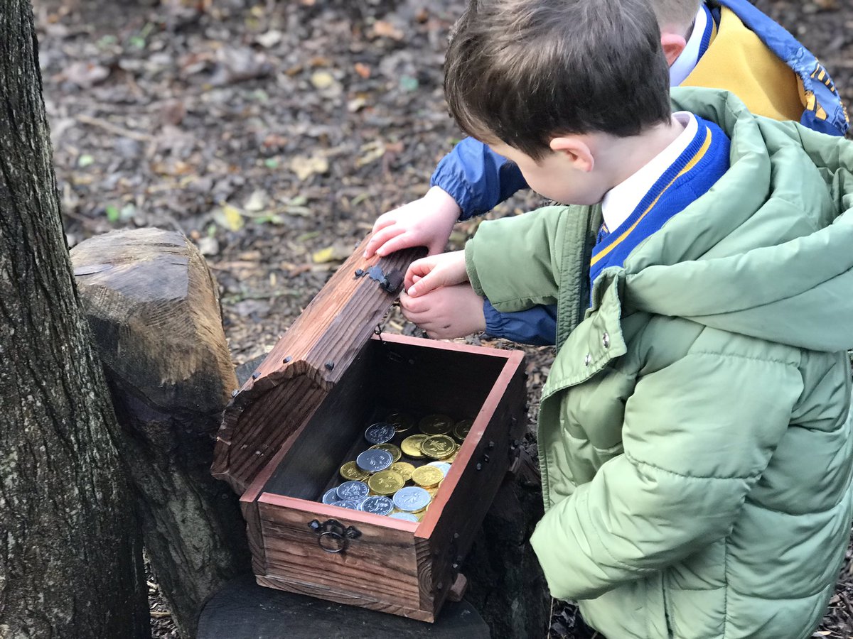Reception had great fun with a surprise Christmas treasure hunt in the woods today. 🌲🎅🎄