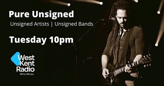 WestKentRadio's tweet photo. Festive music tonight from 10 from Taia Thompson, @BillRutherford_ &amp; @LucyWrow. Go Countrywide with Manchester based singer songwriter Chloe Jones plus more #unsigned and #independentmusic  from @OrfilaMusic, @RomarniBrytz and more.
 #westkent https://t.co/LKM3Y2PBAO