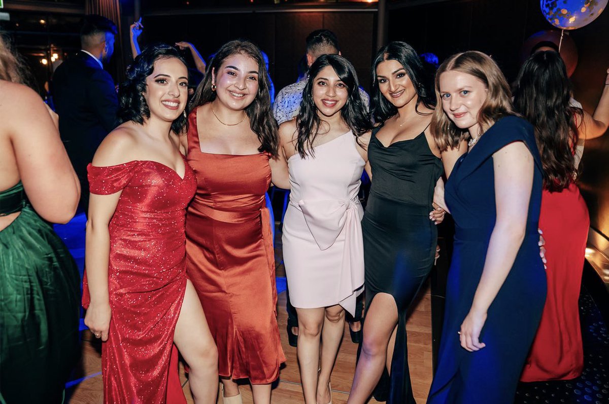 nuharaslp's tweet photo. Some professional photos of the night 🥲💕 #SpeechPathologyball https://t.co/UarLUaI4aM