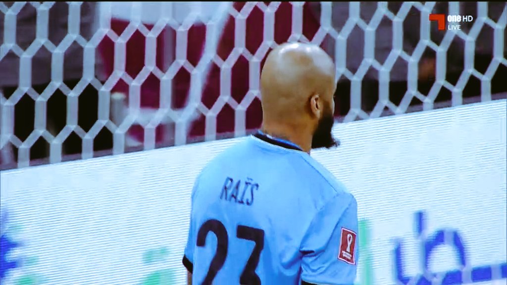 PickfordRP's tweet photo. Je suis à la recherche d'un club pour jouer au poste de GK , je suis libre !

RT APPRÉCIÉS 

@AC_Everton_ @ALDAVIESRP @AtleticoFez @BBCSPORTRP @ChelseaFCRp @equipe_rp @FC_Sporting_RP @FVSBerlin @instantfootrp @InterVeneziaRP @LakersRP @LyonRP_ @ParisFCrp @PessiRp @rp_gunners https://t.co/9OnDjNHpPR