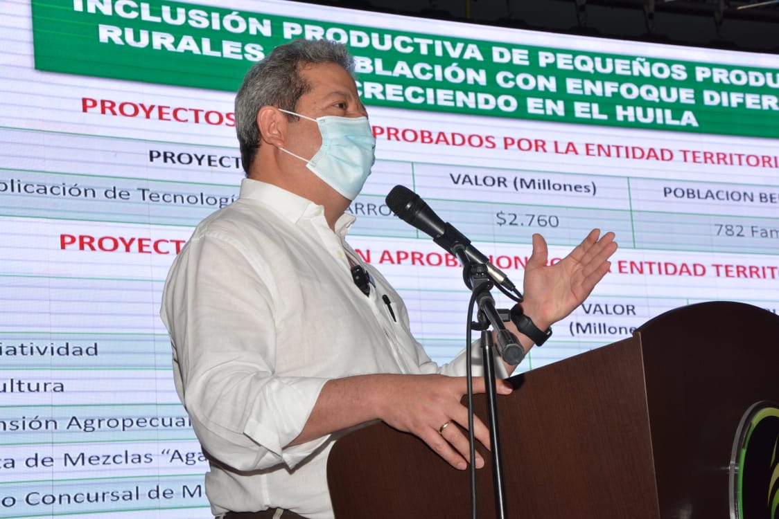 HuilaGob's tweet photo. Más de $1 billón de presupuesto ejecutado en 2 años de Huila Crece

Con una activa participación ciudadana presencial y virtual se desarrolló la segunda audiencia pública de rendición de cuentas del gobierno “Huila Crece” 2021 https://t.co/xNL2K18Ylr