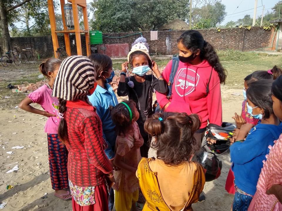 Our newest edition to the Atoot family, Monika, has been an absolute hit with the local girls. Even Atoot staff are in awe of Monika’s simplicity in engaging and educating our community. We salute her. 👩🏽‍🎤💪🏽
#EmpoweredWomenEmpowerWomen
#GirlEmpowerment