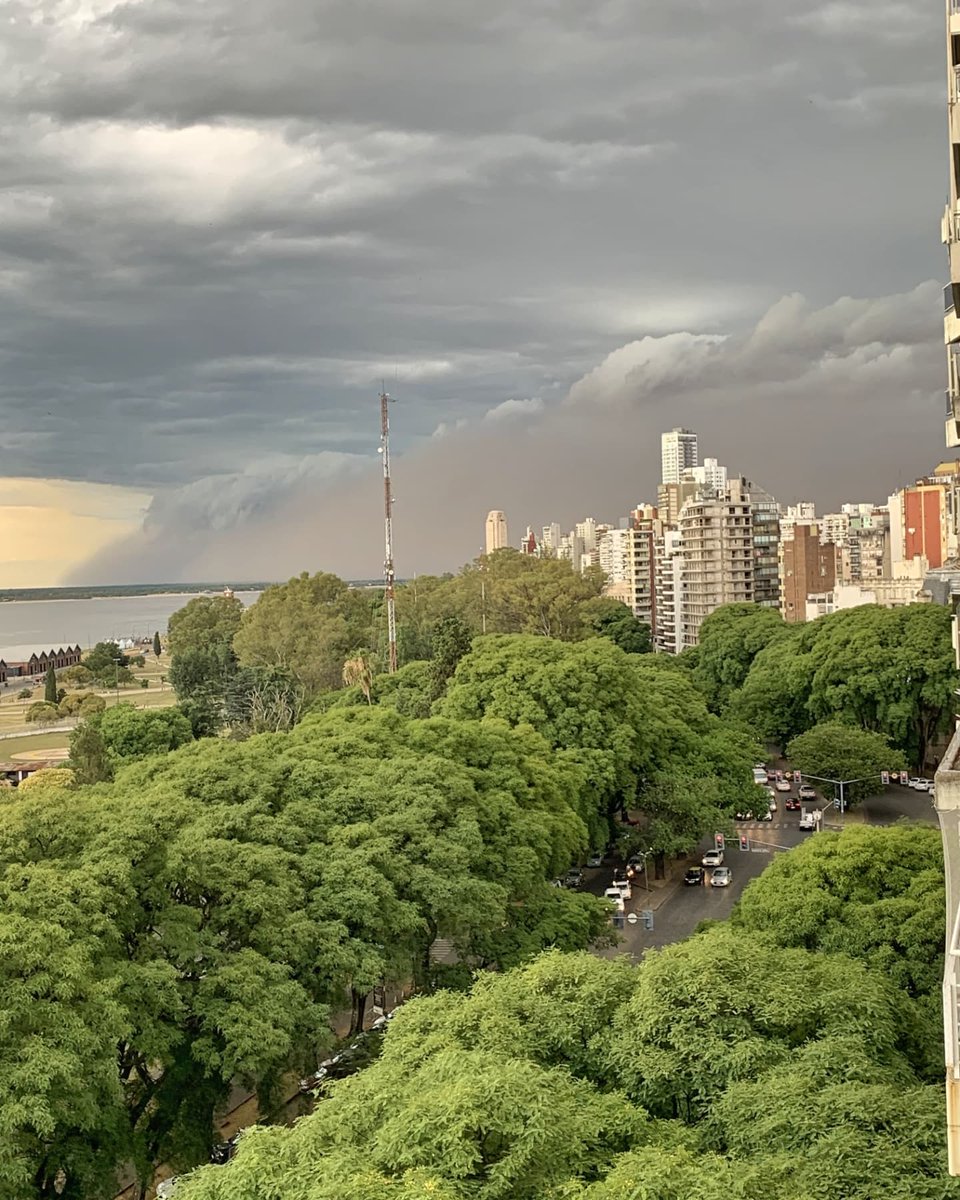 RosarioLaCiudad tweet media