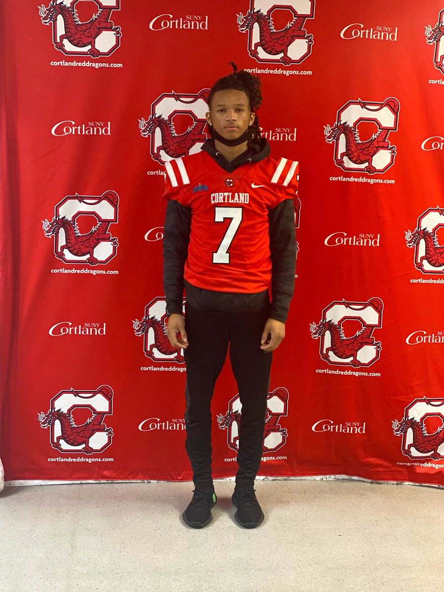 Blessed to be on my official Visit to @CortlandStateFB @_CoachWallace 👏🏽