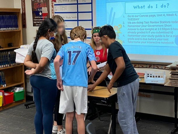 HistoryandTech's tweet photo. Another blended review day at Trent.  This time 6th grade World Cultures had students in 4 different stations.  They hit every type of learner and prepared them for the upcoming test.  @Trent_Principal @Kayla_Glowacki https://t.co/o8gpgzEMax