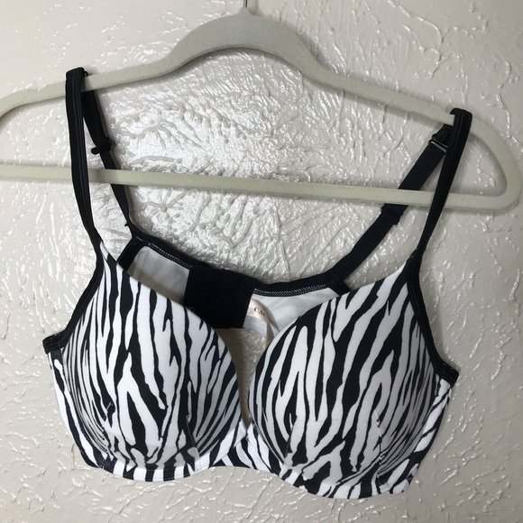 Emma_Jeane tweet media