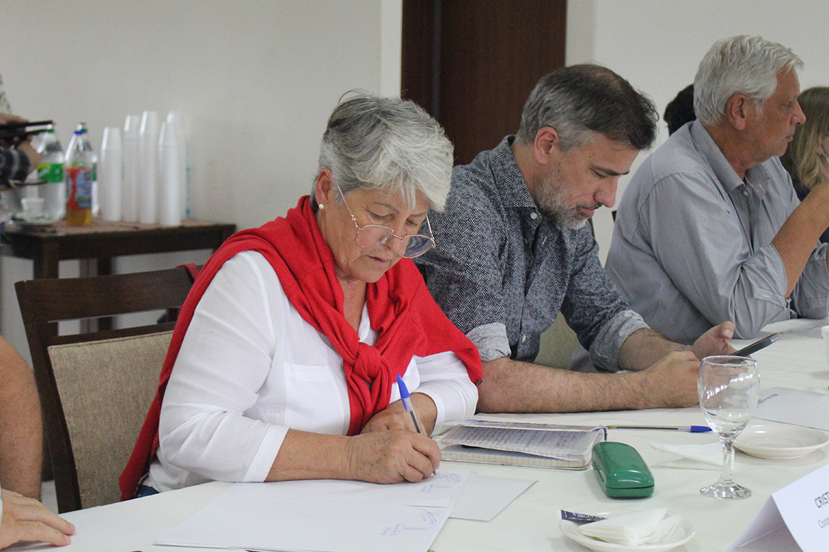 #LaChacra Sinergia público privada: 15 cadenas agro industriales se unen para potenciar la producción local economis.com.ar/sinergia-publi…