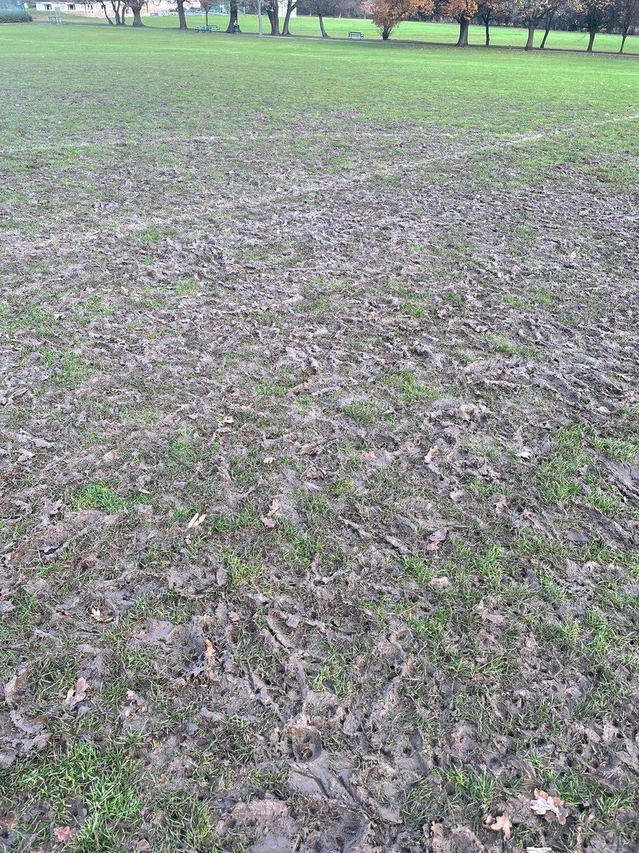 HWCU8Y's tweet photo. @LBofHavering we have large groups of “visitors” playing on the Harold wood park pitches even when the weather is so bad. We cancel our games when it’s bad but apparently your unable to keep them off despite  our £6500+ a year lease. That’s 350 kids without pitches for a while https://t.co/UFHHYKZ1us