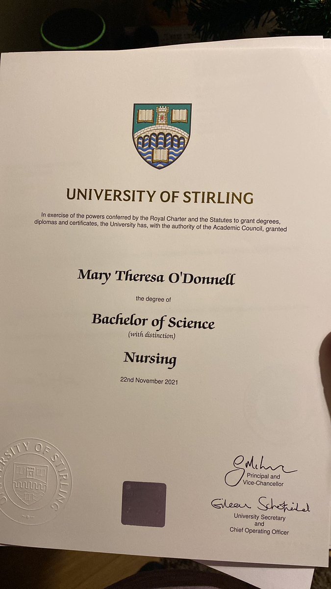 mtmodonnell's tweet photo. This arrived today!! I never thought I would be able to accomplish having a degree under my belt 👩‍🎓🎉🥰 #proud #staffnurse @Stirling_Nurse @StudentMHNFScot https://t.co/G9nRcZc6Z1