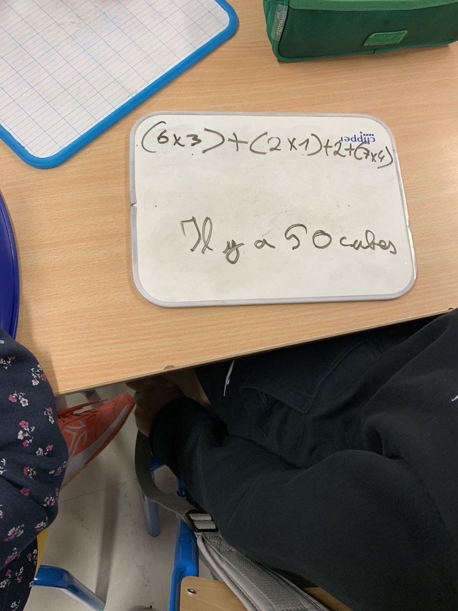 fenezcm1cm2's tweet photo. @DefiEurekaMaths @mathsenvie @Apmep_Nat @eduscol_prim @reseau_canope Bonjour, nous proposons comme réponse 50 cubes. https://t.co/41fKRelC4w