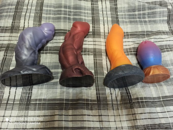 A @monsterdtoys é perfeita e eu posso provar!!!!

Hoje o Big D chegou e eu estou um passo mais próximo