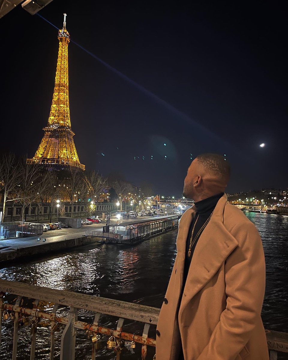 Alô mãe , to na França 🇫🇷 🗼