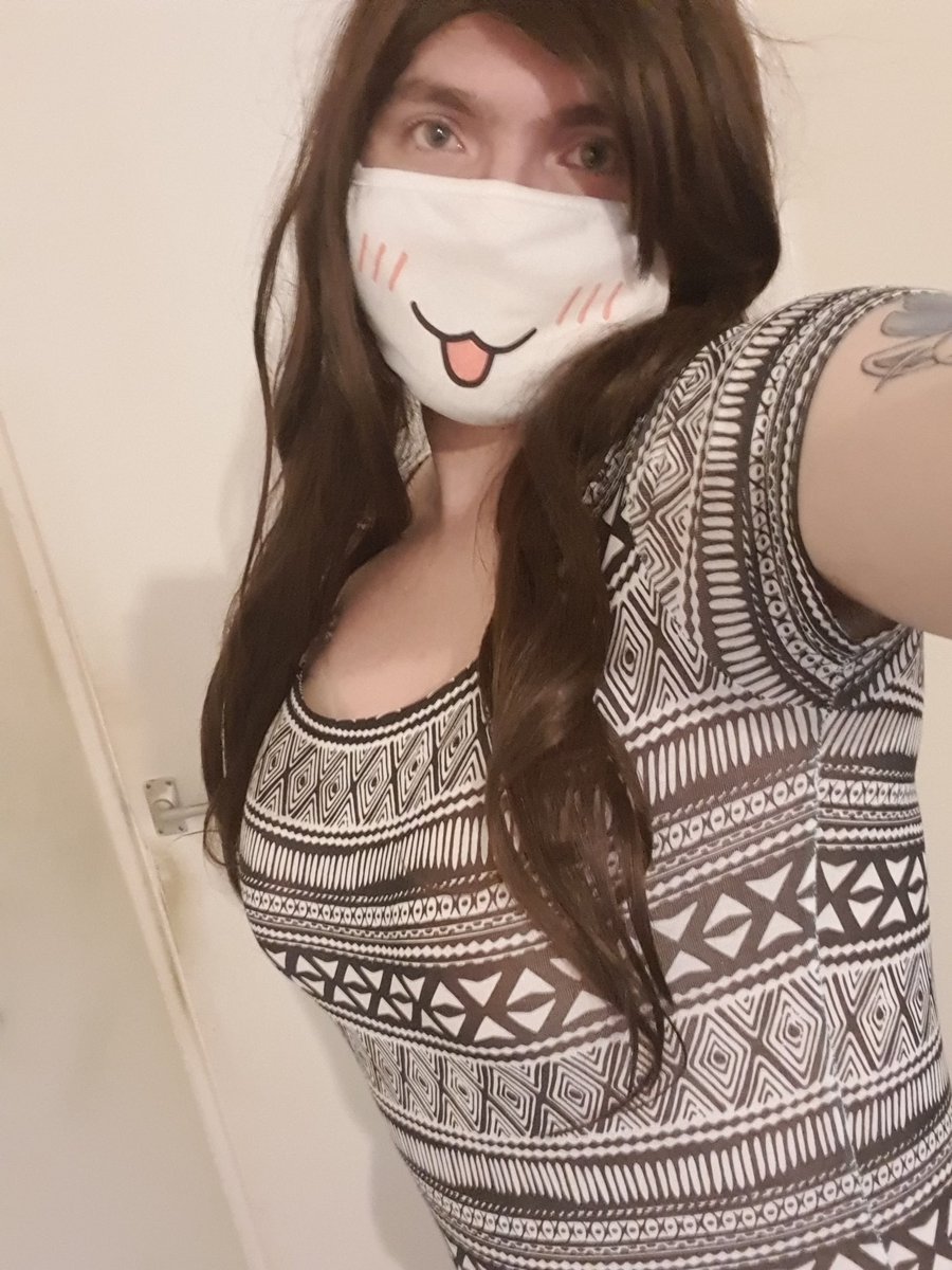 EmmaCD8's tweet photo. Hi it's been a while since I made a post so here's me in a dress https://t.co/LYyZTFjv8q