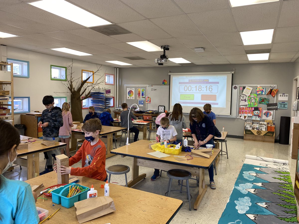 Students had a blast today during “Chopped: Art Room Edition”! Students had 25 minutes to create a work of art with the supplies in their mystery bag. Then, we presented our projects and awarded 1st, 2nd, and 3rd place! I was blown away by their creativity! <a href="/theSMSD/">SM School District</a> <a href="/BelinderPTA/">Belinder PTA</a>