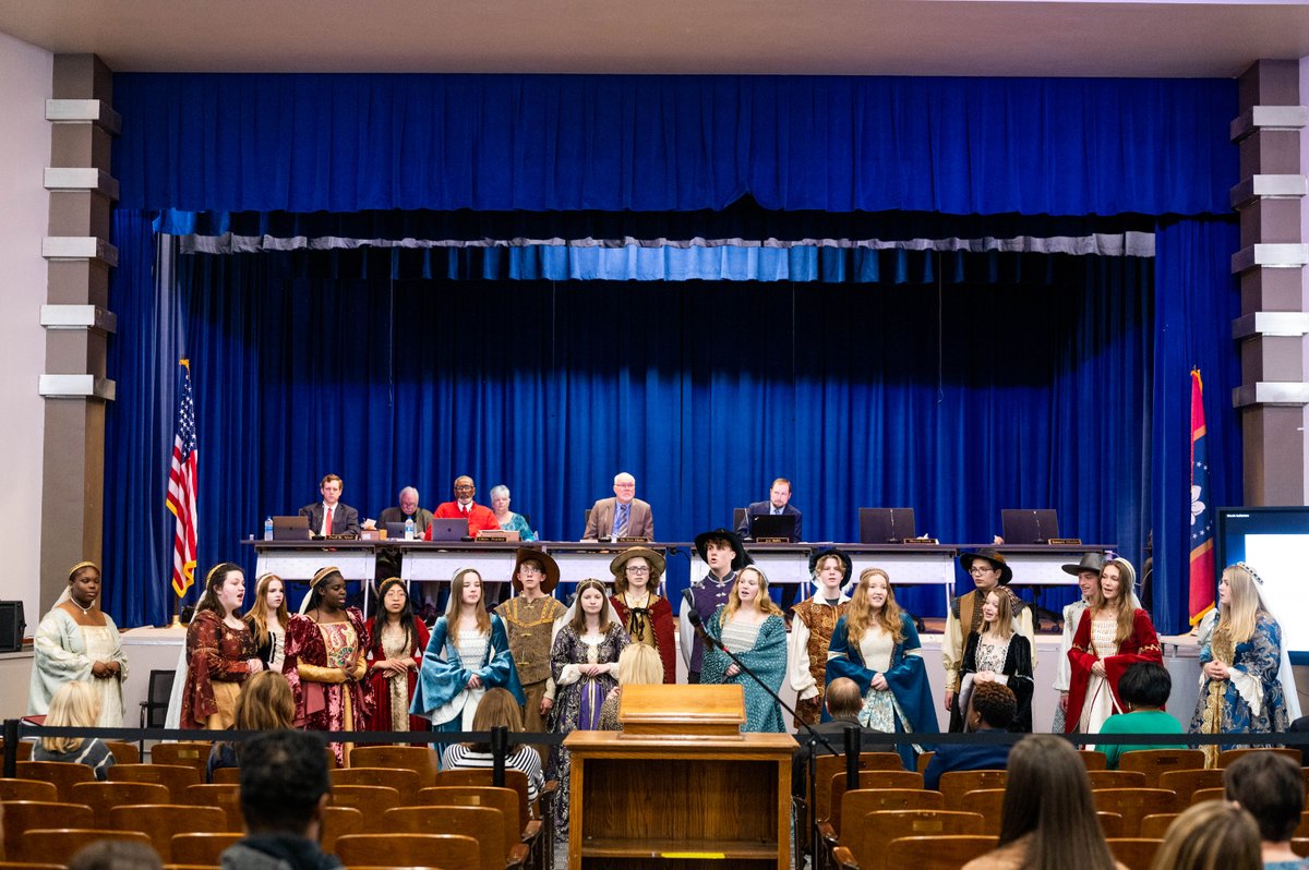 tupeloschools's tweet photo. And to make it even more special, the Madrigals were on hand for a brief performance. They brought the house down. #TPSD https://t.co/ekcXp618FS