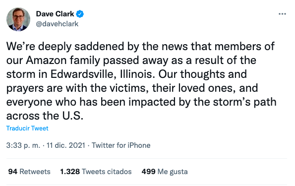 HelenaVillarO's tweet photo. El viernes seis trabajadores de Amazon murieron tras el paso de un tornado. Un día después de las condolencias en Twitter del CEO de la compañía, sabemos: 
1. No les dejaron irse antes bajo amenaza de despido
2. Lobistas bloquearon una ley diseñada en contra del abuso (HILO VA) https://t.co/WWIX9UdzOv