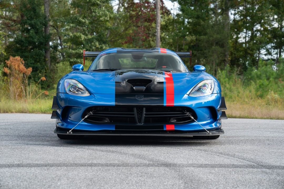 KingOfMopar1's tweet photo. Dodge Viper GTC ACR Extreme https://t.co/jRb4fEglfu