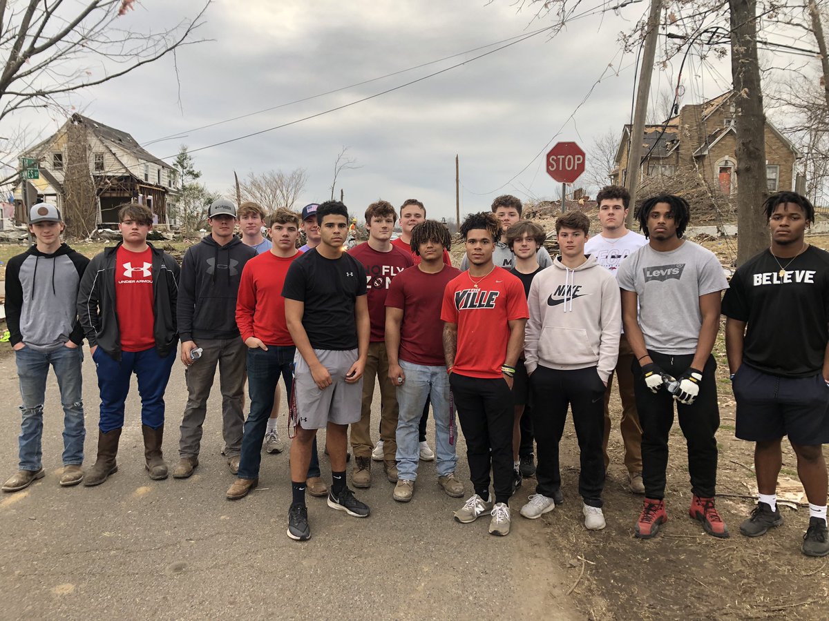 They have battled each other for years, but today <a href="/McCrackenCounty/">McCracken County HS</a> and <a href="/MHSCards1/">Mayfield High School</a> came together, 2 schools that mean a lot to me.Thank you to the Mustang football players to come help me take care of <a href="/kylan_galbreath/">ky galbreath</a> and his family.