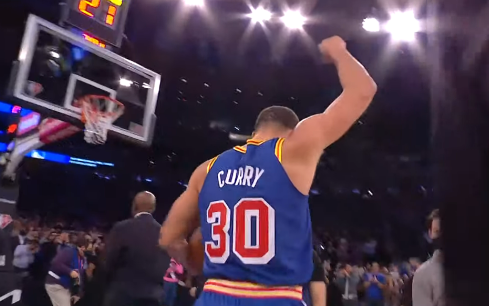Gaules's tweet photo. A história foi feita! Que dia para estar na Tribonera!
G O A T 🐐🐐 #NBAnoGaules #NBAcomBud https://t.co/KnsnUQyQWT