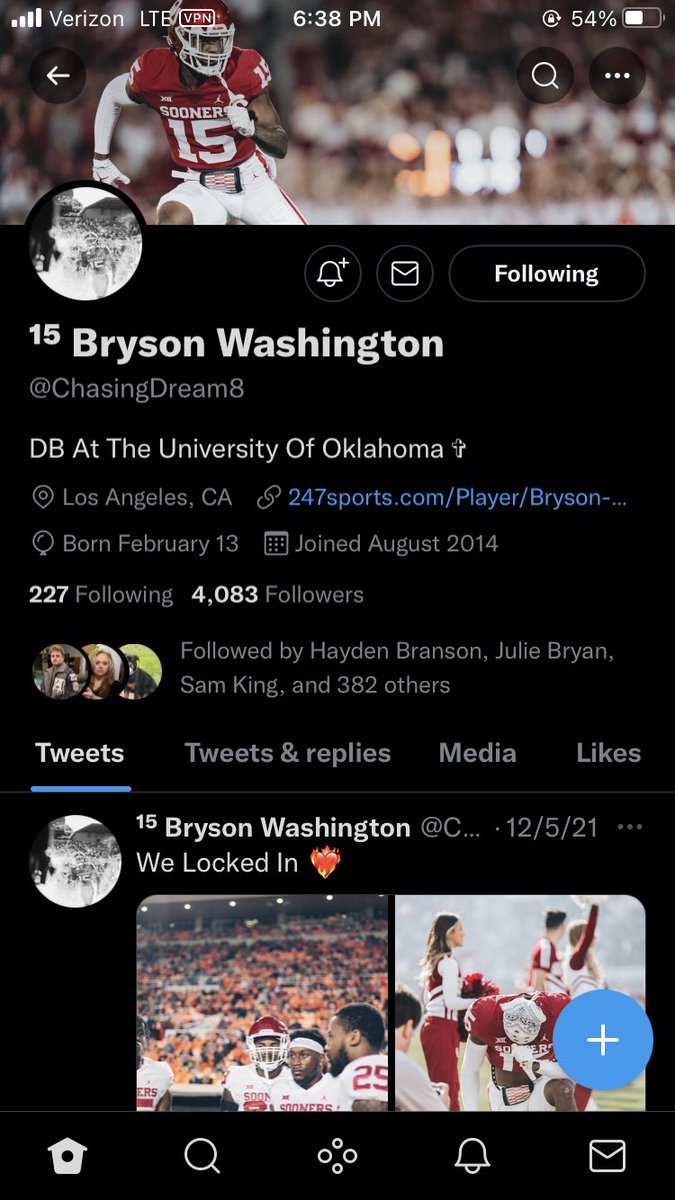 BoomerShupe99's tweet photo. I don’t like to point out mistakes to #SoonerNation , but @ChasingDream8 is sitting at 4,000 followers. 😔 Can we get a #SoonerFollowTrain for Our DB @MontySisco1 Please ? Let’s fix this #OUNation #OnlyOneOklahoma #FollowYourSooners https://t.co/nnyHaMxE5q