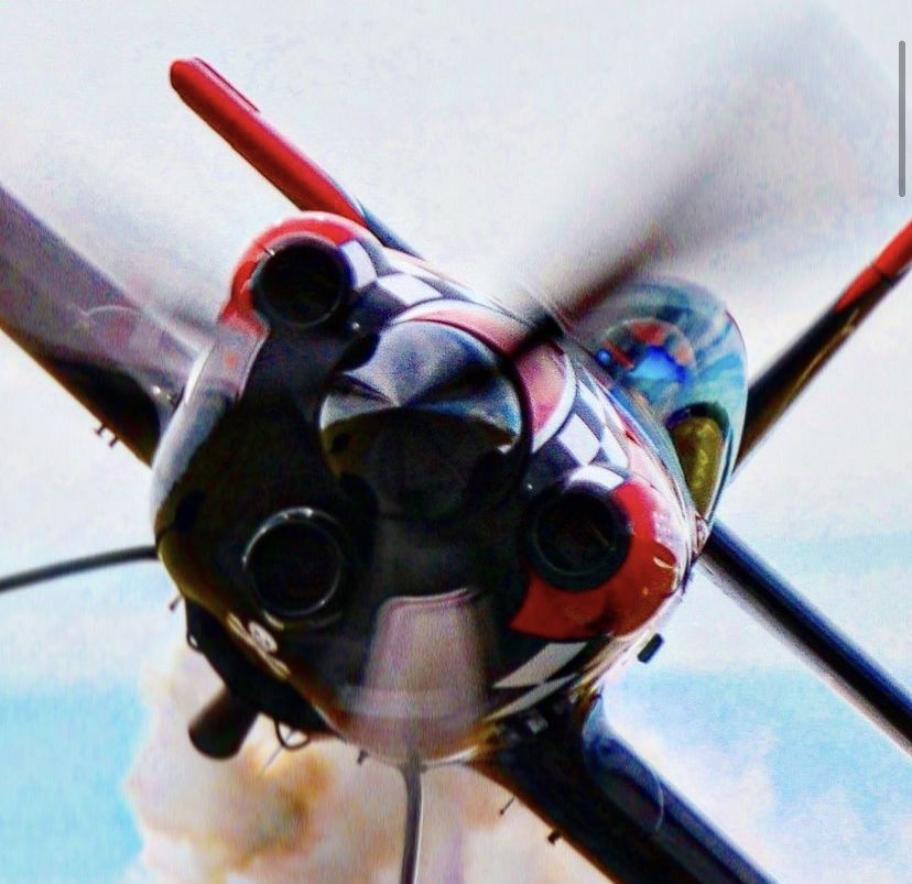 BoneheadHelmets's tweet photo. Fly good, don't suck. 🤘💀 Follow us for more flying tips 😅

@RobHolland5150 

#boneheadcomposites #madeinusa #flighthelmets #aviationlife #aviationdaily #flygooddontsuck #robholland #airshows #inverted #carbonfiberhelmets #carbonfiberhelmet #pilotsofinstagram #whyifly https://t.co/AFC4WRpsMP