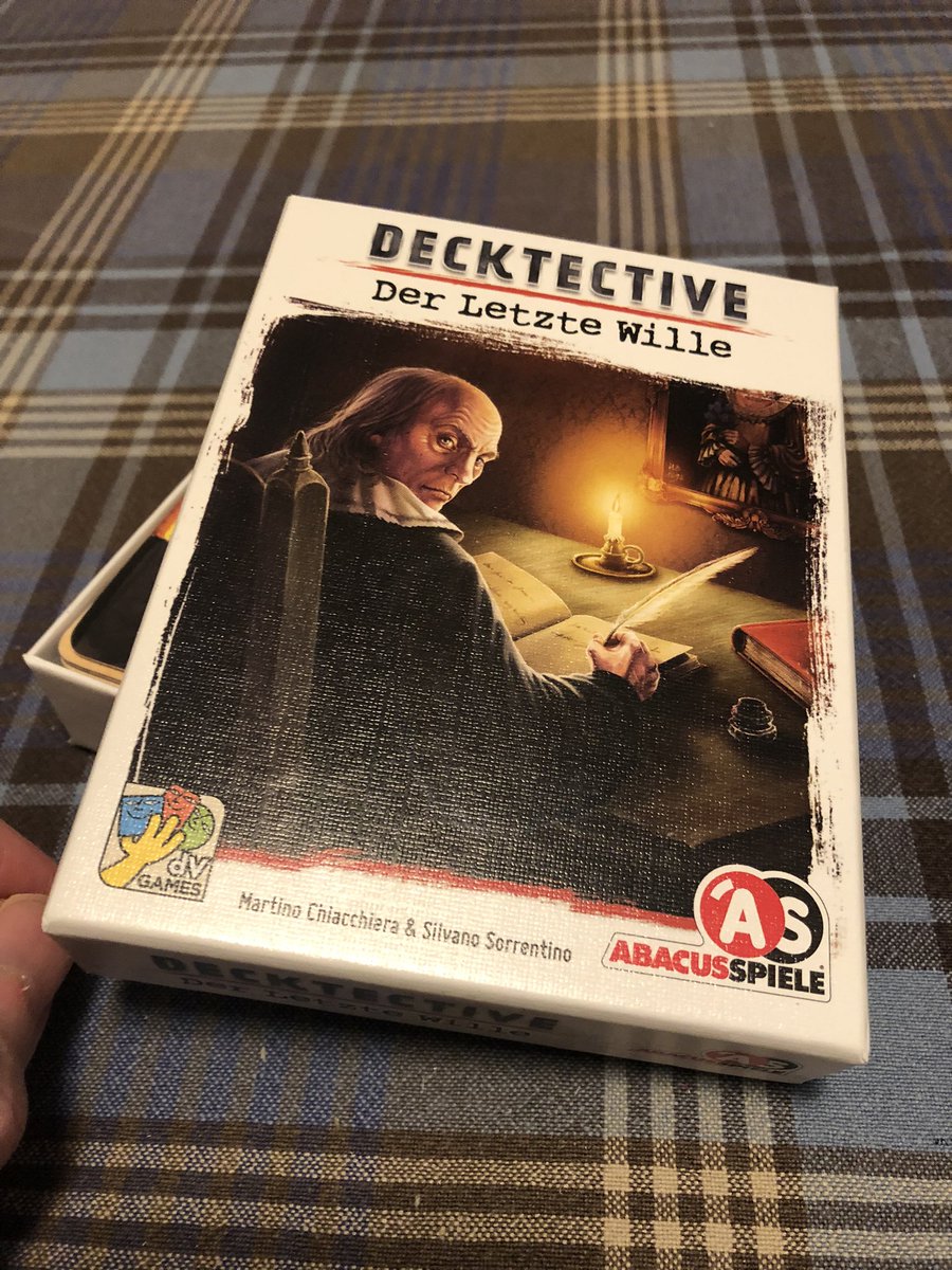 Krimimaster's tweet photo. Viele verschiedene Hypothesen bei #decktective mit @johannaohnetwitter https://t.co/NQoVBQpxqn